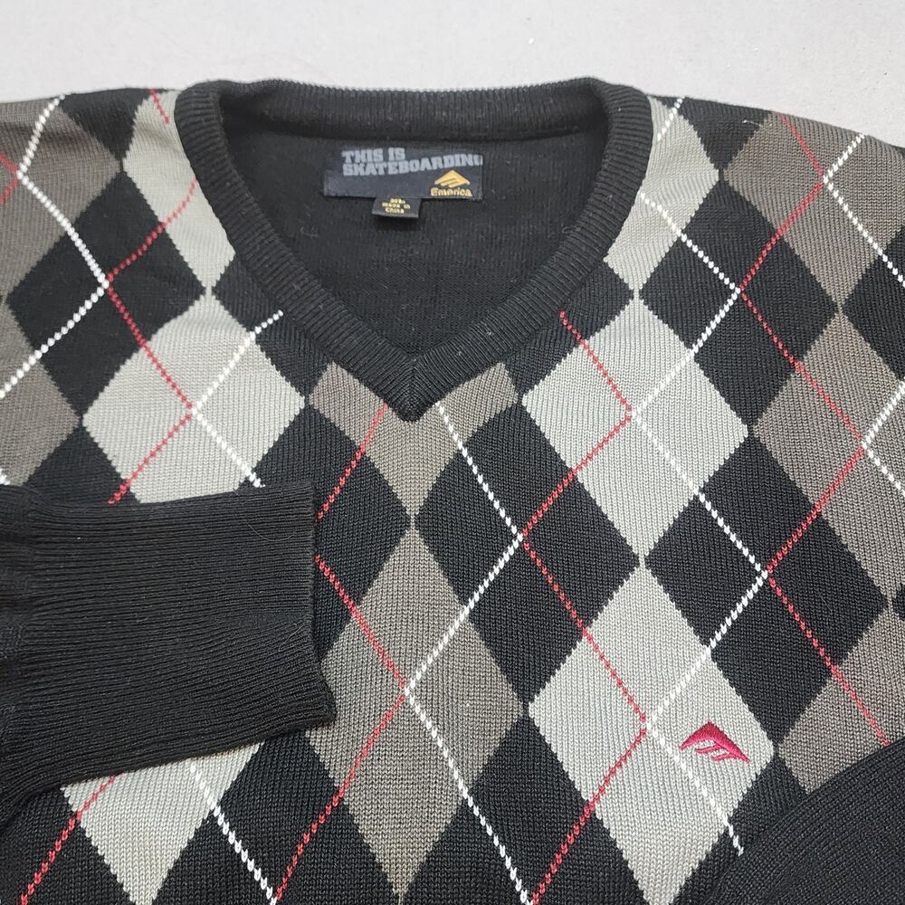 2000s Emerica Skateboarding Freshman Argyle V-neck Sweater Men's Sz XL - Picture 4 of 6